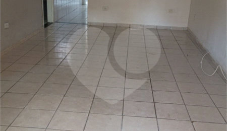 Casa à venda com 3 quartos em Campo Grande, Rio de Janeiro, RJ