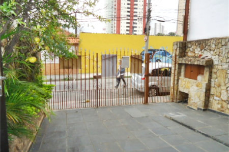 Sobrado à venda com 3 quartos em Vila Gustavo, São Paulo, SP