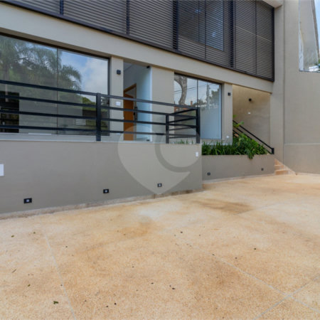 Casa à venda com 4 quartos, sendo 1 suíte, em Jardim Guedala, São Paulo, SP
