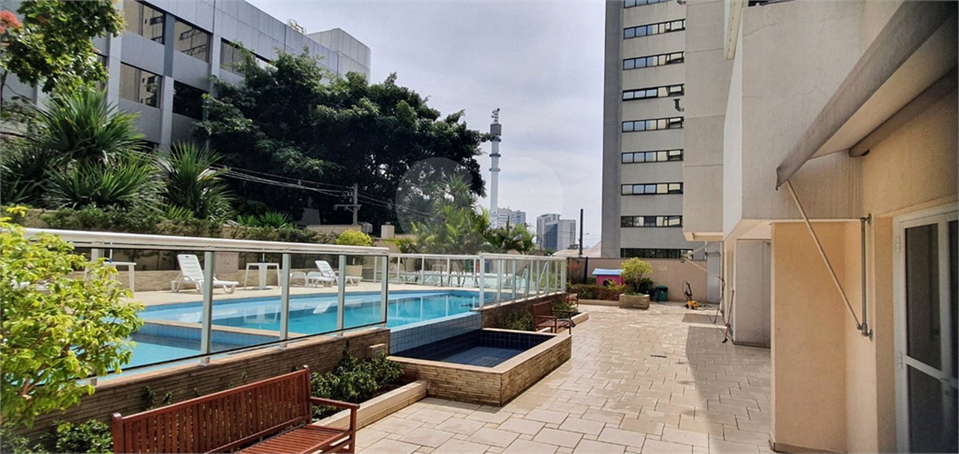Apartamento à venda com 2 quartos, sendo 1 suíte, em Barra Funda, São Paulo, SP