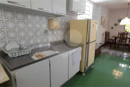 Casa à venda com 3 quartos, sendo 1 suíte,  em Corta Vento, Teresópolis, RJ
