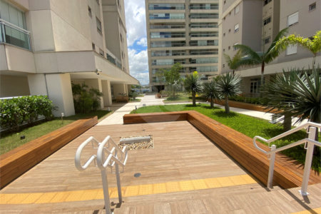 Apartamento à venda com 3 suítes em Barra Funda, São Paulo, SP