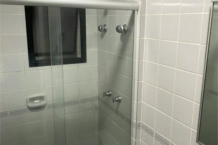 Apartamento à venda com 3 quartos, sendo 1 suíte,  em Vila Andrade, São Paulo, SP