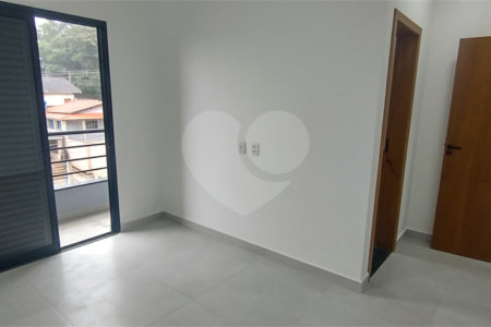 Sobrado à venda com 3 quartos, sendo 1 suíte, em Jardim Maristela, Atibaia, SP