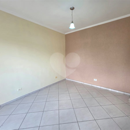 Casa à venda com 2 suítes no condomínio Residencial Santana, São Paulo - SP