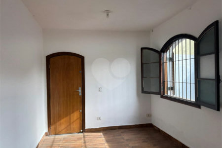 Casa Térrea para alugar com 3 quartos em Ferreira, São Paulo, SP