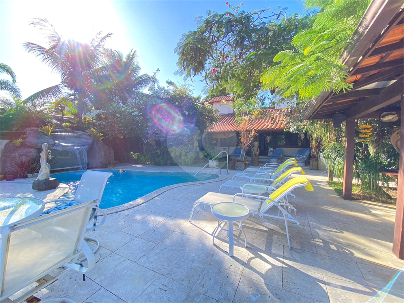 Casa à venda com 6 quartos, sendo 4 suítes, em Canto, Armação dos Búzios, RJ