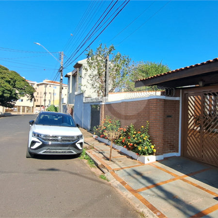 Casa com 4 quartos próxima a USP