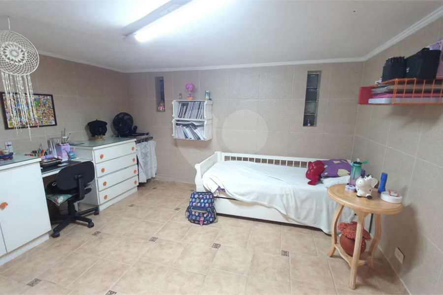 Sobrado à venda ou para alugar com 4 quartos, sendo 1 suíte,  em Santana, São Paulo, SP