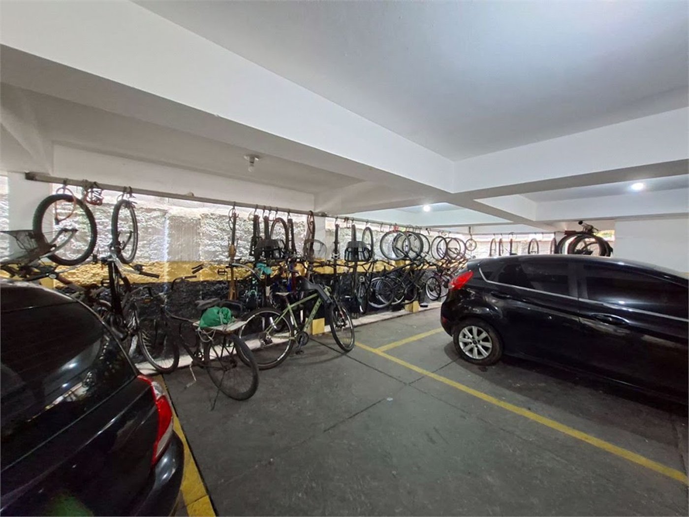 Apartamento Residencial à venda, Gonzaga, Santos - AP1410.