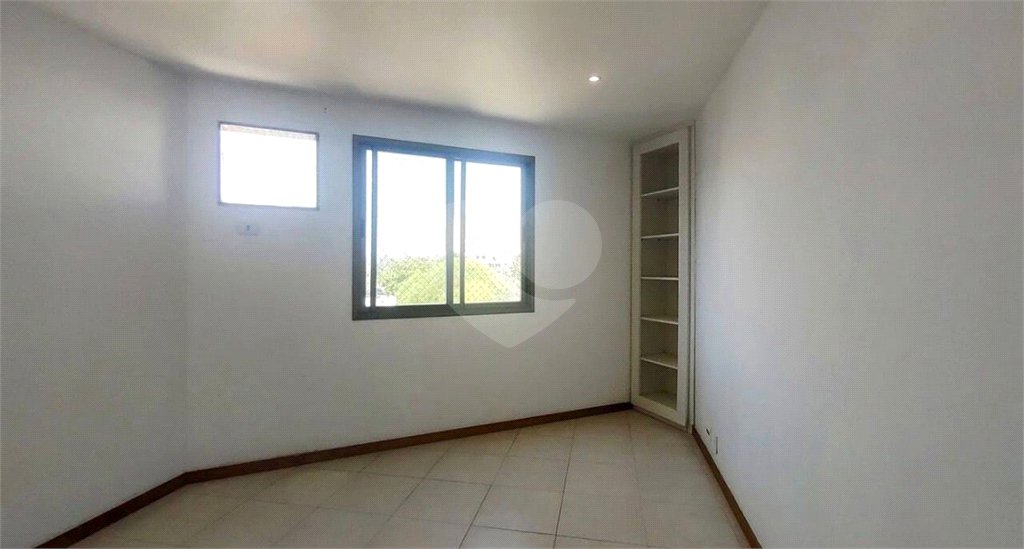 Cobertura à venda com 4 quartos, sendo 3 suítes, em Recreio dos Bandeirantes, Rio de Janeiro, RJ
