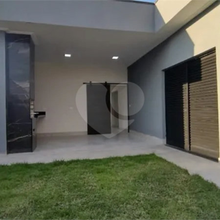 Casa à venda com 3 quartos, sendo 1 suíte,  no condomínio Terras do Vale, Caçapava - SP