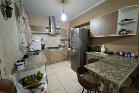 Chácara à venda com 3 quartos, sendo 1 suíte,  em Ribeirãozinho, Alambari, SP