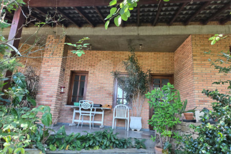 Casa à venda com 4 quartos, sendo 2 suítes, em Cidade São Francisco, São Paulo, SP