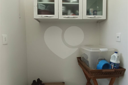 Casa à venda com 3 quartos, sendo 1 suíte,  no condomínio Ipes 2, Tatuí - SP