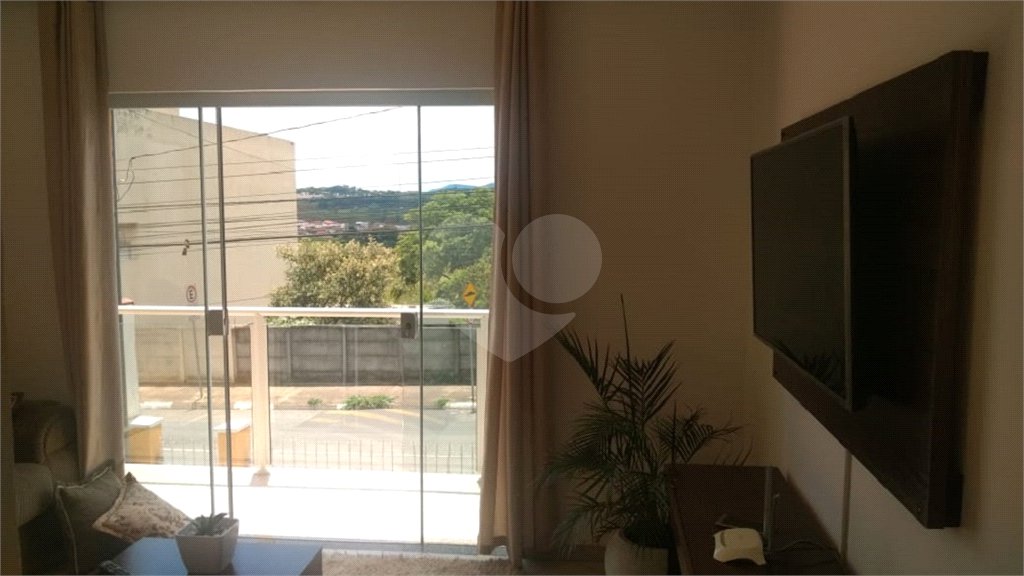 Sobrado à venda com 3 quartos em Jardim das Cerejeiras, Atibaia, SP
