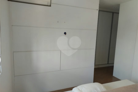 Apartamento à venda com 3 quartos, sendo 1 suíte,  no Centro, São Bernardo do Campo, SP