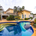 Casa à venda com 5 quartos, sendo 4 suítes, no condomínio Residencial Tivoli Park, Sorocaba - SP