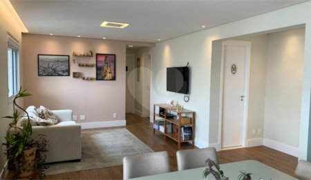 Apartamento à venda com 4 quartos, sendo 2 suítes,  em Jardim Caboré, São Paulo, SP