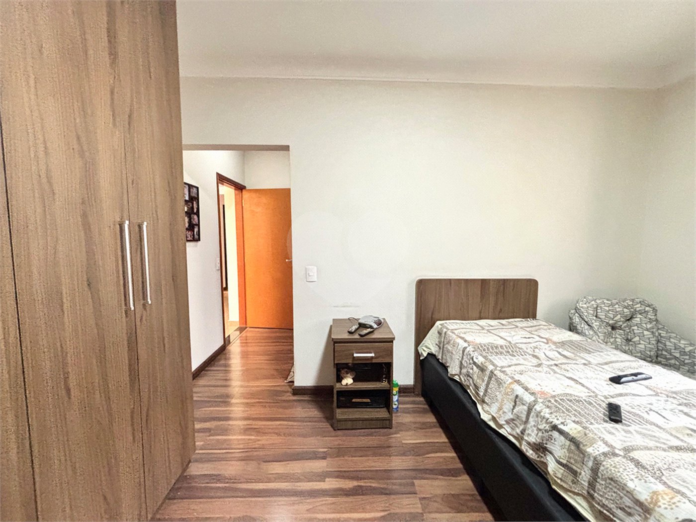 Sobrado à venda com 6 quartos, sendo 5 suítes, em Tremembé, São Paulo, SP