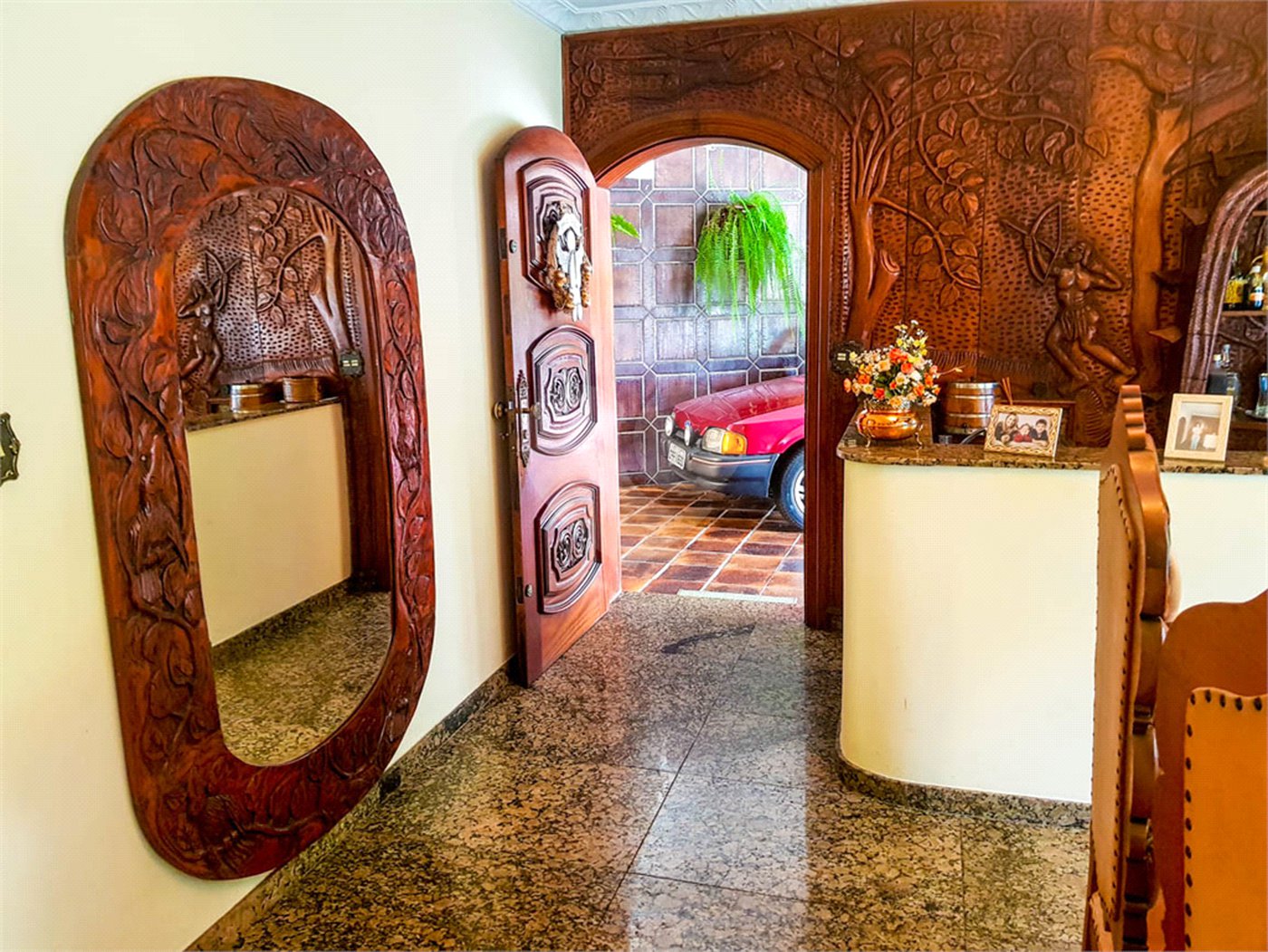 Sobrado à venda com 4 quartos, sendo 2 suítes, em Santana, São Paulo, SP