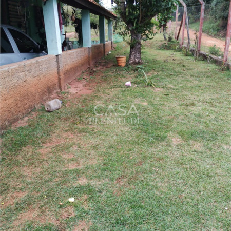 Chácara à venda com 3 quartos, sendo 1 suíte,  em Área Rural de Sarapuí, Sarapuí, SP