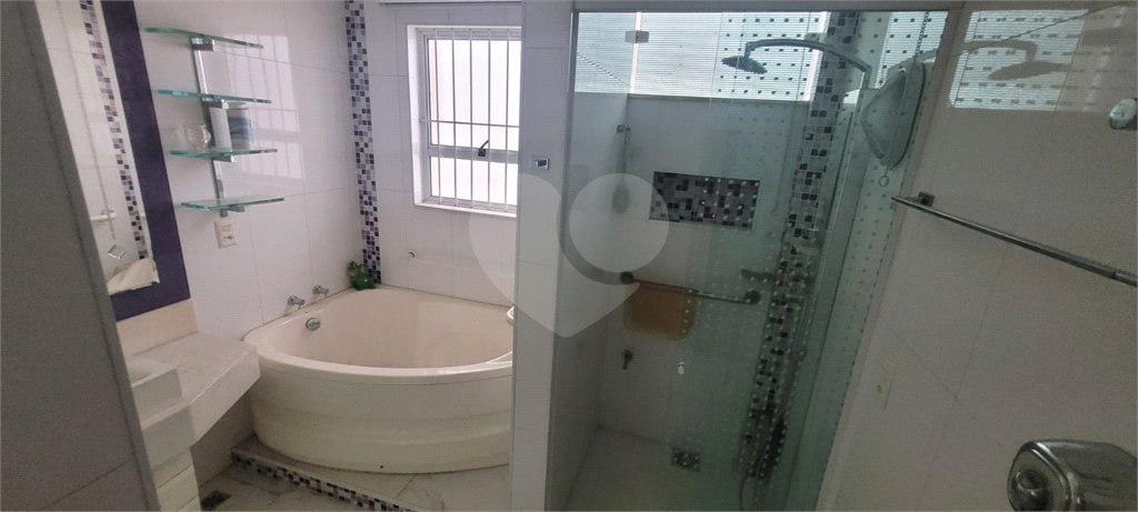 Sobrado à venda com 4 quartos, sendo 2 suítes, em Tucuruvi, São Paulo, SP