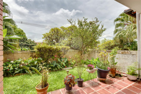 Sobrado à venda com 3 quartos, sendo 1 suíte, em Chácara Flora, São Paulo, SP