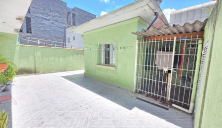 Casa à venda com 3 quartos, sendo 1 suíte,  em Ferreira, São Paulo, SP