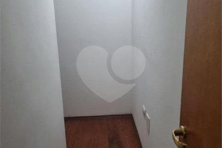 Sobrado à venda com 3 quartos, sendo 1 suíte,  em Vila Dom Pedro II, São Paulo, SP