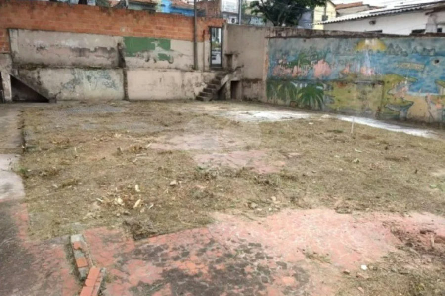 Terreno à venda em Ipiranga, São Paulo, SP