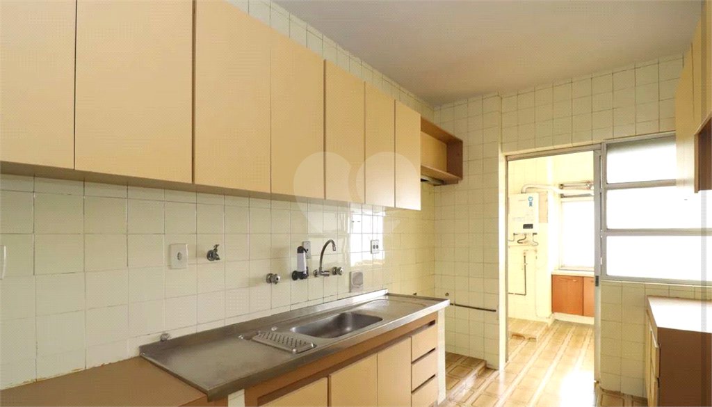 Apartamento à venda com 3 quartos em Sumarezinho, São Paulo, SP