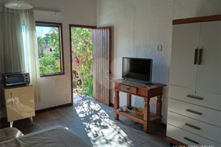 Casa à venda com 4 quartos, sendo 3 suítes, em Geribá, Armação dos Búzios, RJ