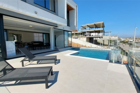 Casa à venda ou para alugar com 5 suítes no condomínio Residencial Alphaville Ii, São José dos Campos - SP