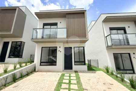 Casa à venda com 3 suítes no condomínio Mont Blanc Village, Vinhedo - SP