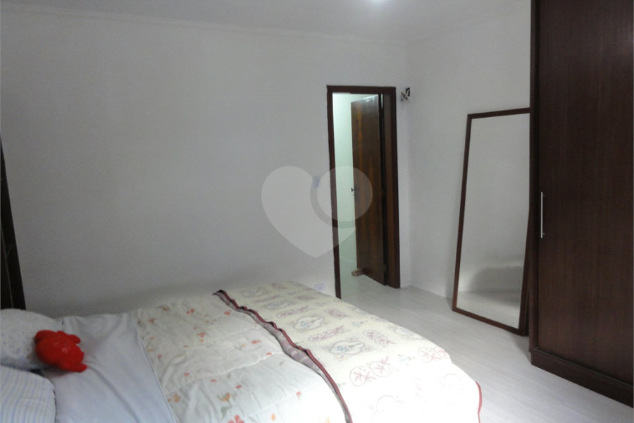 Sobrado à venda com 3 quartos, sendo 1 suíte, em Horto, São Paulo, SP