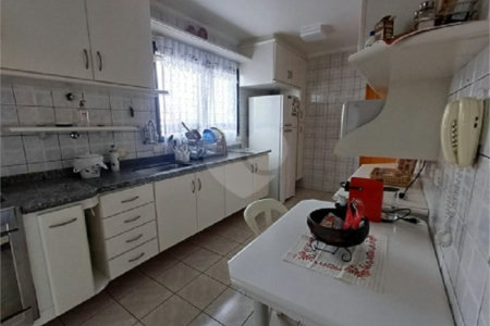 Apartamento à venda com 3 quartos, sendo 1 suíte, em Vila Monumento, São Paulo, SP