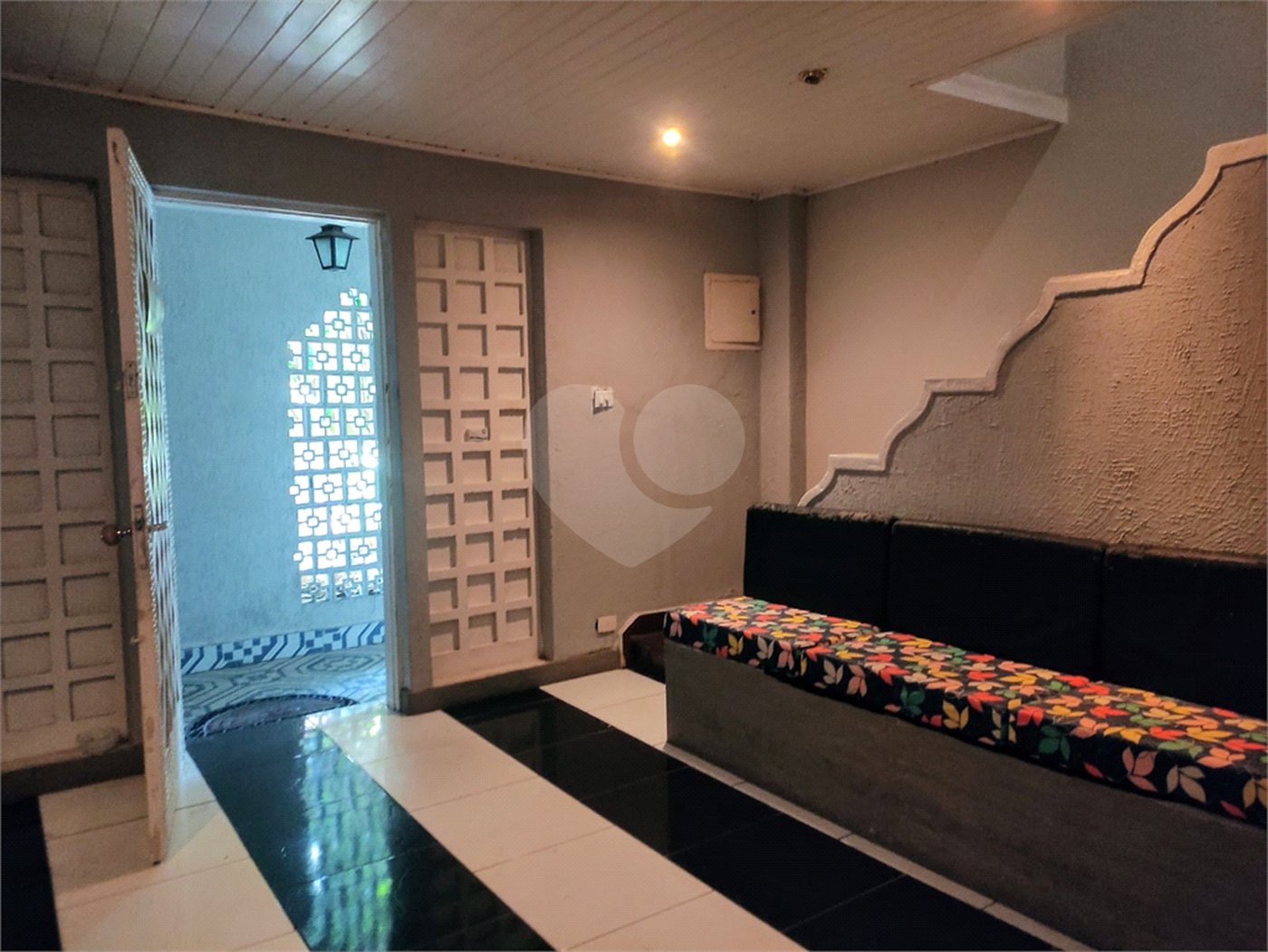 Sobrado à venda com 3 quartos, sendo 1 suíte, em Vila Pompéia, São Paulo, SP
