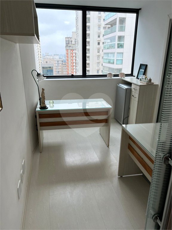 Sala à venda em Cerqueira César, São Paulo, SP