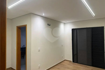 Casa à venda com 3 quartos, sendo 2 suítes, no condomínio Terra Caxambu, Jundiaí - SP