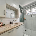 Casa à venda com 3 quartos, sendo 1 suíte, em Jardim Oriental, São Paulo, SP
