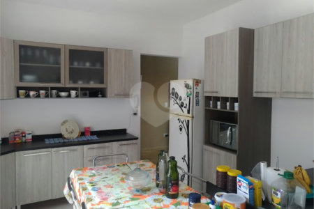 Casa Térrea à venda com 3 quartos, sendo 1 suíte, em Nova Cerejeira, Atibaia, SP