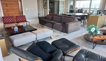 Apartamento à venda com 4 suítes em Santa Teresinha, São Paulo, SP