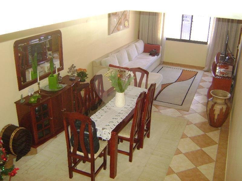 Casa à venda com 3 suítes em Ipiranga, São Paulo, SP