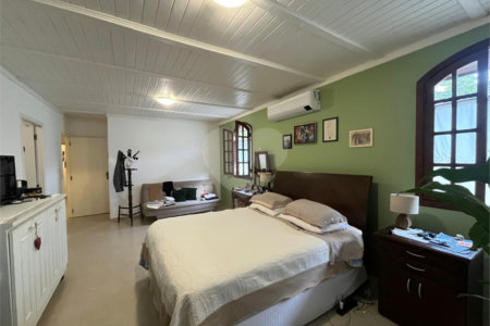 Casa à venda com 5 quartos, sendo 2 suítes, em Parque Residencial Colina das Estrelas, Tatuí, SP