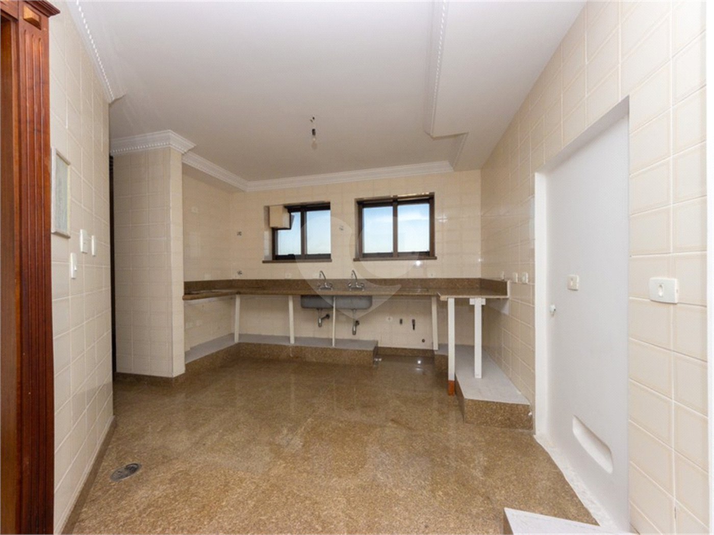 Apartamento à venda com 4 suítes em Bosque da Saúde, São Paulo, SP