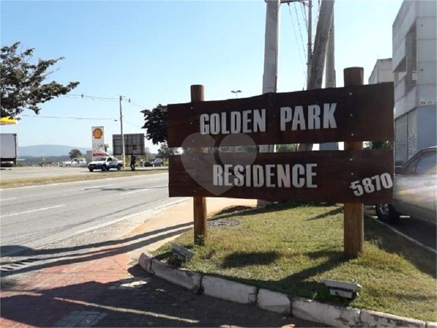 Casa à venda com 3 suítes no condomínio Golden Park Residence, Sorocaba - SP