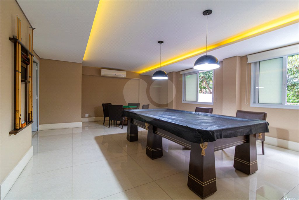 Apartamento à venda com 4 suítes em Campo Belo, São Paulo, SP
