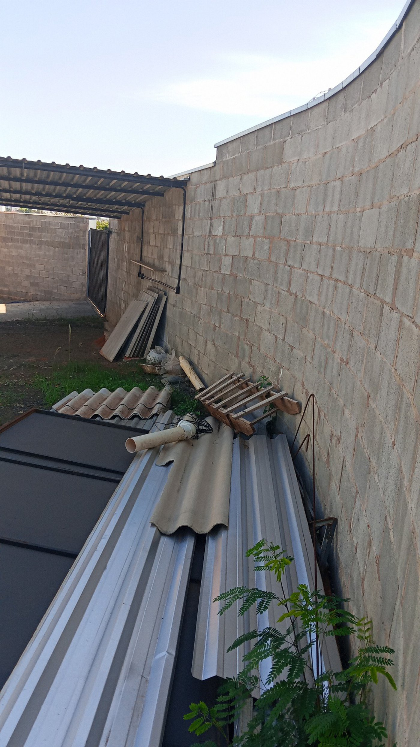 Sala à venda ou para alugar em São Gabriel, Hortolândia, SP