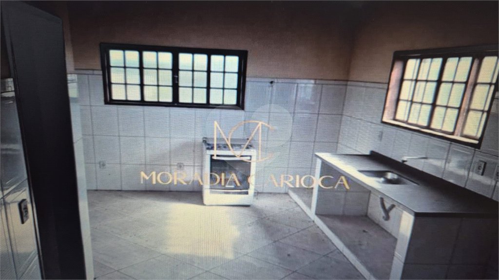 Casa à venda com 5 quartos, sendo 4 suítes,  em Rasa, Armação dos Búzios, RJ